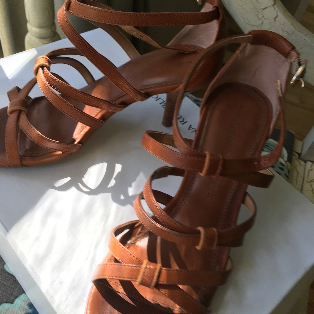 Banana Republic heels  Vintage Caramel Size 5